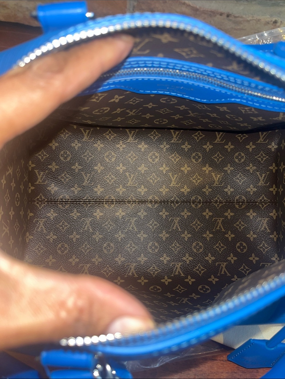 Epi speedy lv monogram canvas insides - Picture 9 of 10